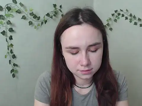 VeryVeryVeryShy  online show from March 21, 8:19 am