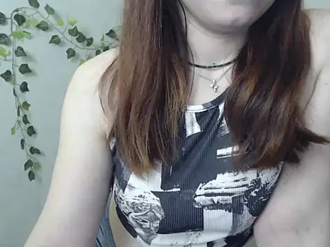 VeryVeryVeryShy  online show from March 20, 7:24 am