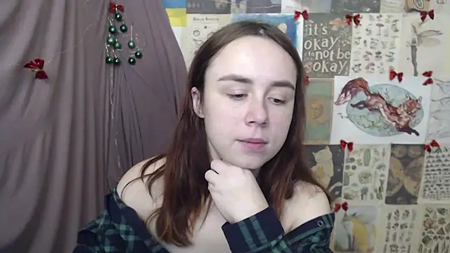 VeryVeryVeryShy  online show from January 8, 6:50 am