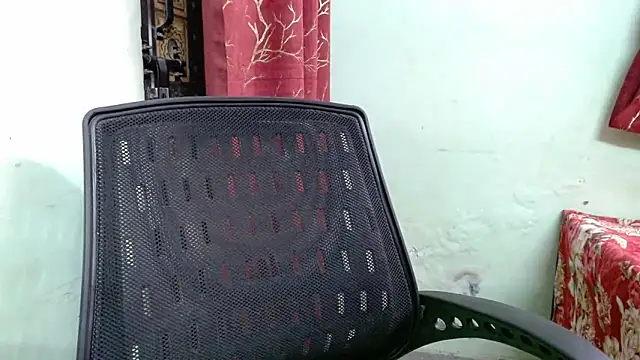 sweet-alia online show from November 3, 1:48 pm