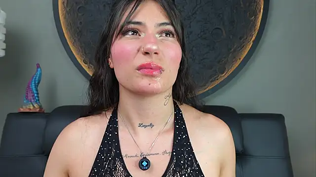 miss sharlotte18 online show from November 20, 6:20 pm