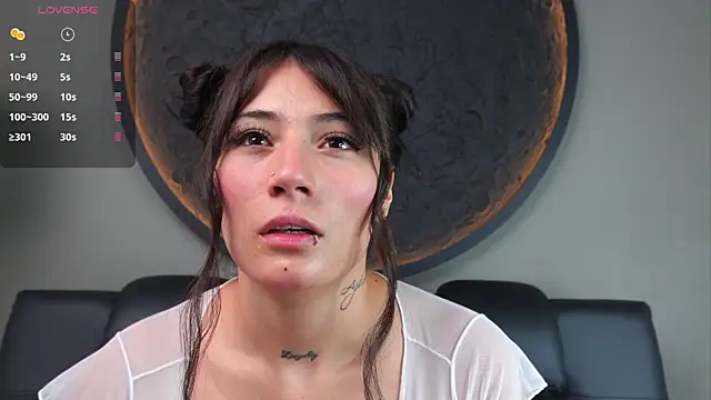 miss sharlotte18 online show from February 11, 6:20 pm