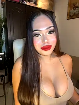Snapshot of BigDominaMia chatting on September 11, 5:41 am BigDominaMia online show from September 11, 5:41 am