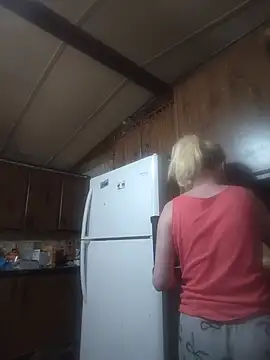 BadAssBitchMakayla online show from July 4, 5:03 am