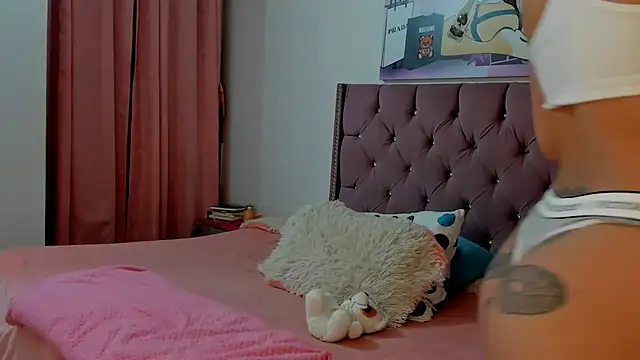 Valen Brown online show from April 7, 3:52 am