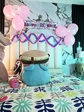 mollieblue69 online show from November 10, 1:06 pm