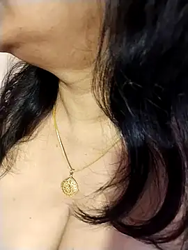 Snapshot of tharu_sweet chatting on October 4, 4:44 pm tharu sweet online show from October 4, 4:44 pm