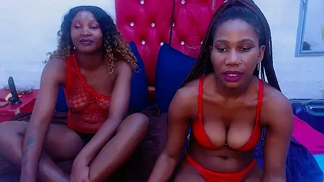 XSCARLETQUEENXX online show from March 16, 5:44 am