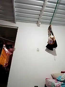 Bigassmommy x online show from April 5, 2:05 pm