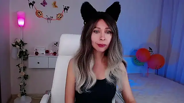 wendifoste online show from November 4, 5:51 pm