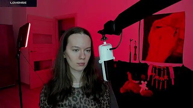 SharkyBaby online show from March 30, 4:39 pm