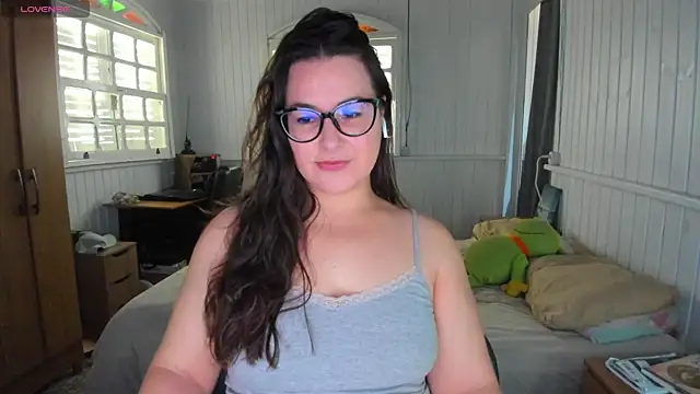 Snapshot of anna_love_hot chatting on October 13, 5:26 pm anna love hot online show from October 13, 5:26 pm