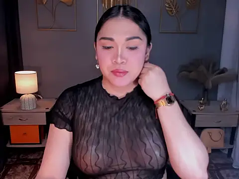 MaxeneCullens online show from November 5, 5:34 am