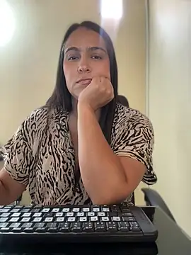 kendall 52 online show from April 10, 4:13 pm