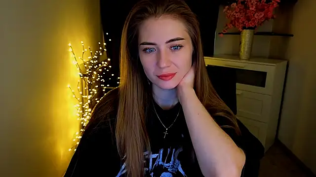 Adelyna Bird online show from March 8, 7:23 am