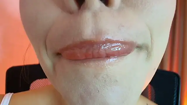 lisbet21x online show from June 25, 9:38 pm