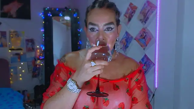 sweet vanessa 22 online show from November 3, 4:16 am