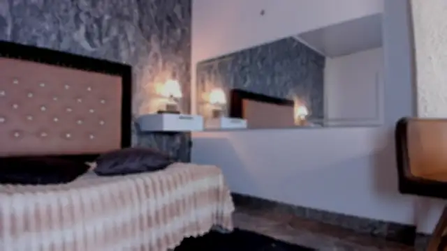 Snapshot of Lia_sarahi chatting on October 19, 12:29 pm Lia sarahi online show from October 19, 12:29 pm
