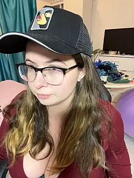 DienkaGreen online show from February 1, 2:05 pm