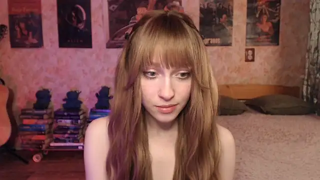 Friendly Ellie online show from April 11, 12:20 pm