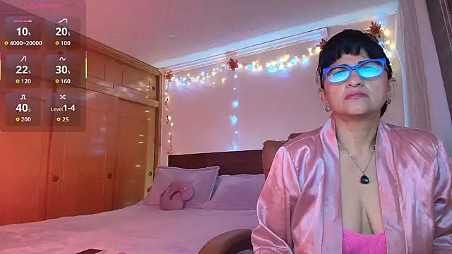 ISABEEL SOFIA01 online show from March 21, 10:31 am