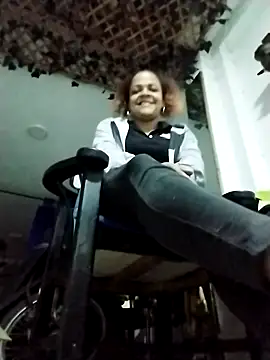 BayleyBanks online show from October 24, 6:31 am