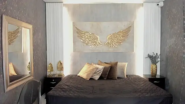 cintiagreyx online show from January 16, 11:50 am