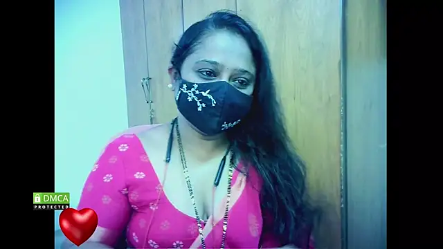 sexynayan23 online show from January 18, 5:37 am