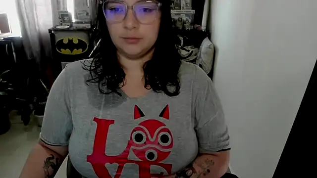 aika-dreams online show from April 18, 12:18 pm