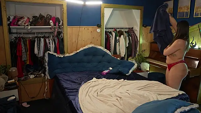 VanessaDoyle online show from November 5, 6:57 pm