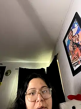 MsConejitaa online show from December 20, 7:40 pm