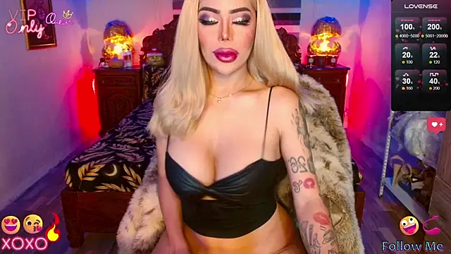 Magnificent Goddess online show from April 18, 6:05 am