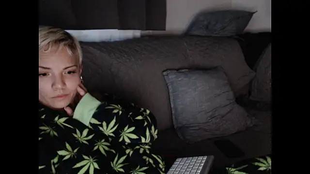 Snapshot of forbidden_lust2 chatting on October 11, 1:47 pm forbidden lust2 online show from October 11, 1:47 pm