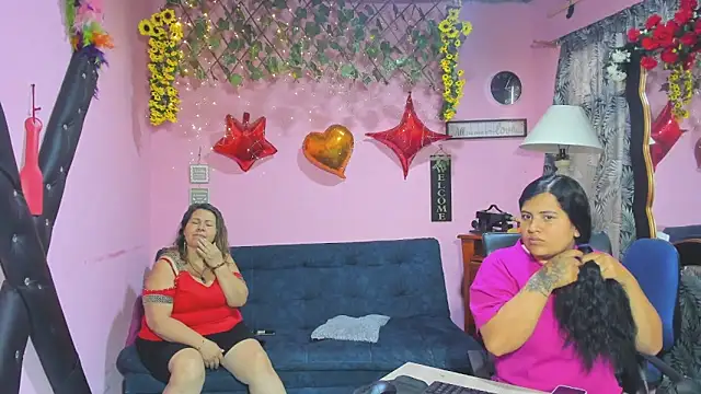 lesbiancuple online show from March 19, 12:53 pm