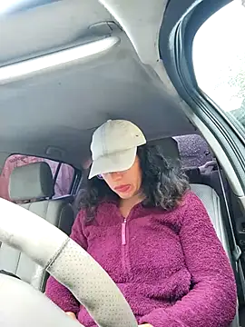 SquirtyMellissaLabia online show from October 2, 9:36 am