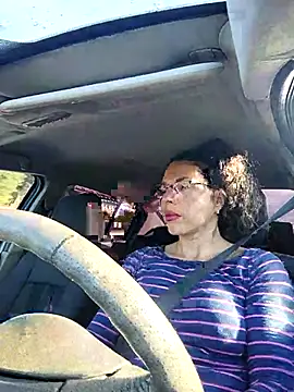 SquirtyMellissaLabia online show from October 12, 7:00 am