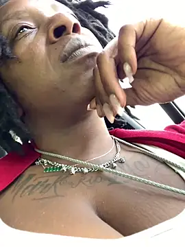 markquanna online show from February 20, 7:58 pm