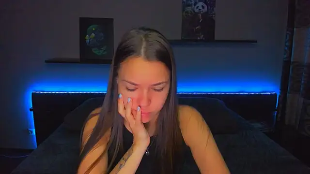 AlexaBarkley online show from November 3, 12:47 am