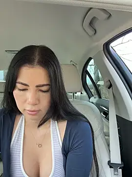 clairewntr online show from March 1, 10:26 am