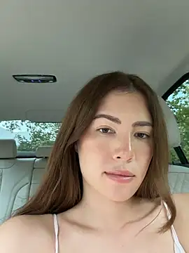 clairewntr online show from May 31, 11:16 am