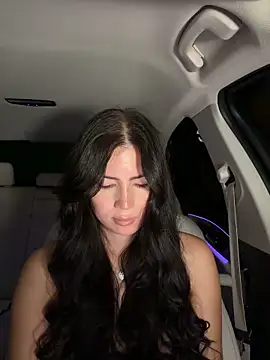 clairewntr online show from November 12, 9:57 pm