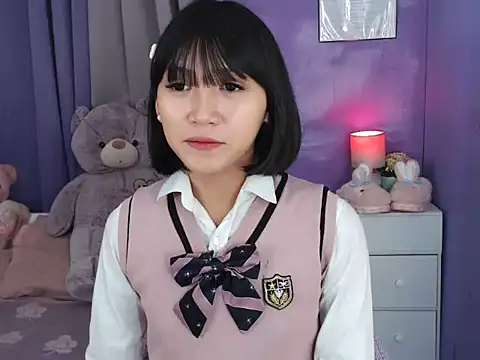 urlovelyfreya online show from November 2, 6:33 pm