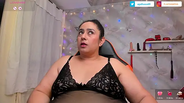 agathaxxx-69 online show from January 10, 8:13 pm