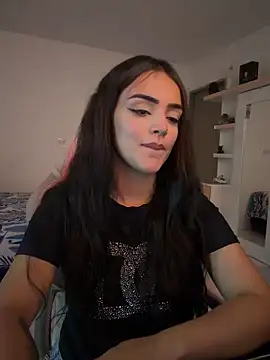 anniehart online show from April 7, 1:07 am