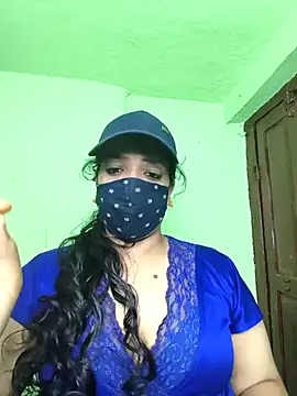 yourtina online show from May 19, 6:37 pm