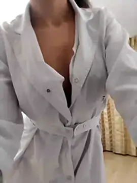 baby sweet girl  online show from January 6, 10:35 pm