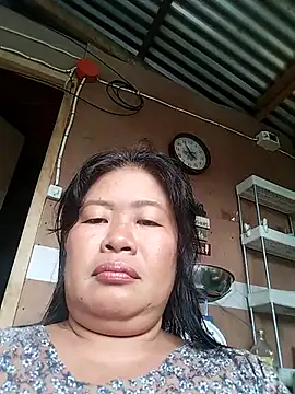 Lovelywoman43 online show from October 20, 6:05 am