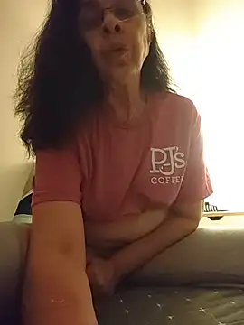 Susannemilf online show from December 22, 4:37 am