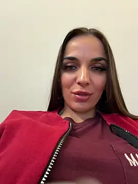 Snapshot of Bad_Giorgia chatting on October 9, 6:01 pm Bad Giorgia online show from October 9, 6:01 pm