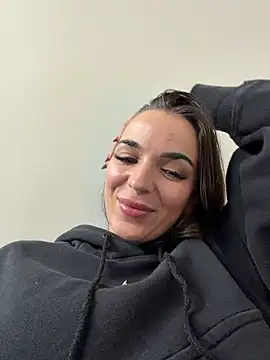 Snapshot of Bad_Giorgia chatting on October 19, 4:53 pm Bad Giorgia online show from October 19, 4:53 pm